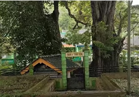 Makam Ki Ageng Buwana Keling, Mantu Raja Majapahit Jasad Dipisah 3 karena Rawarontek