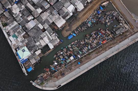 Melihat Tanggul Laut Raksasa di Utara Jakarta