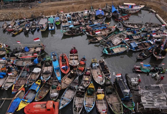 Melihat Tanggul Laut Raksasa di Utara Jakarta