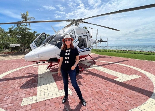 Momen Keren Maia Estianty Naik Helikopter: Lihat Jakarta Kayak New York Kecil