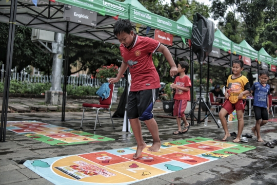 Keseruan Festival Permainan Tradisional di Kota Tua