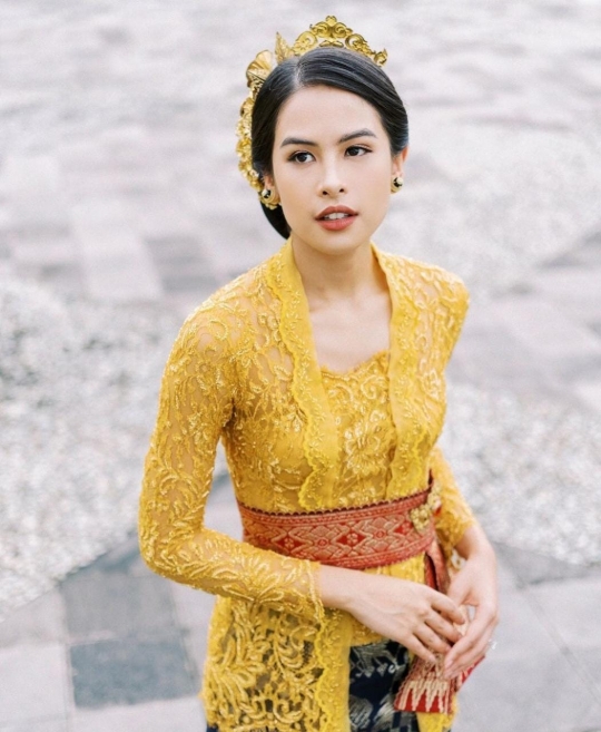 Pesona Maudy Ayunda Berkebaya Hadiri KTT G20 di Bali, Penampilannya Dipuji Sempurna