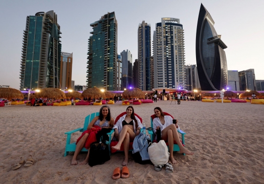 Keindahan Pantai Doha yang Semakin Ramai Jelang Piala Dunia 2022