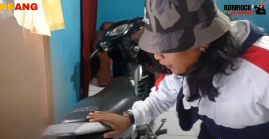 Potret Rumah Sederhana Pemeran Yayat Preman Pensiun7 di Kaki Gunung