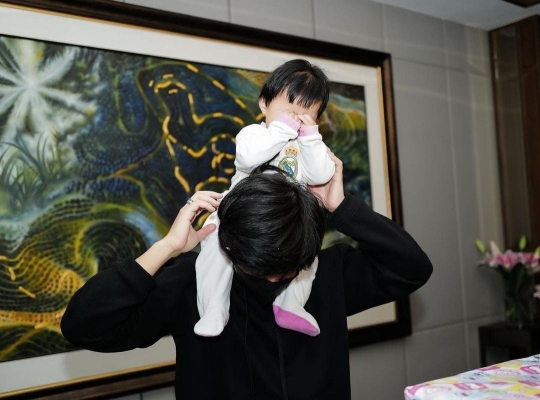 Momen Atta Halilintar Dapat Kejutan Ultah dari Aurel Hermansyah, Seru Abis!