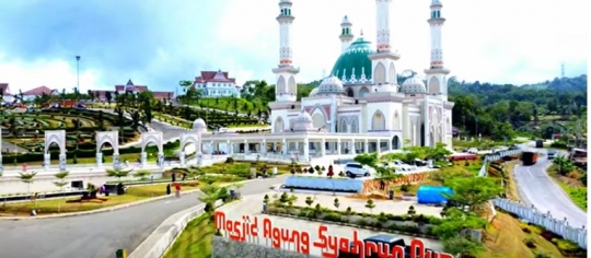 Potret Masjid Agung Syahrun Nur di Tapanuli Selatan, Megah dan Mirip Seperti Istana