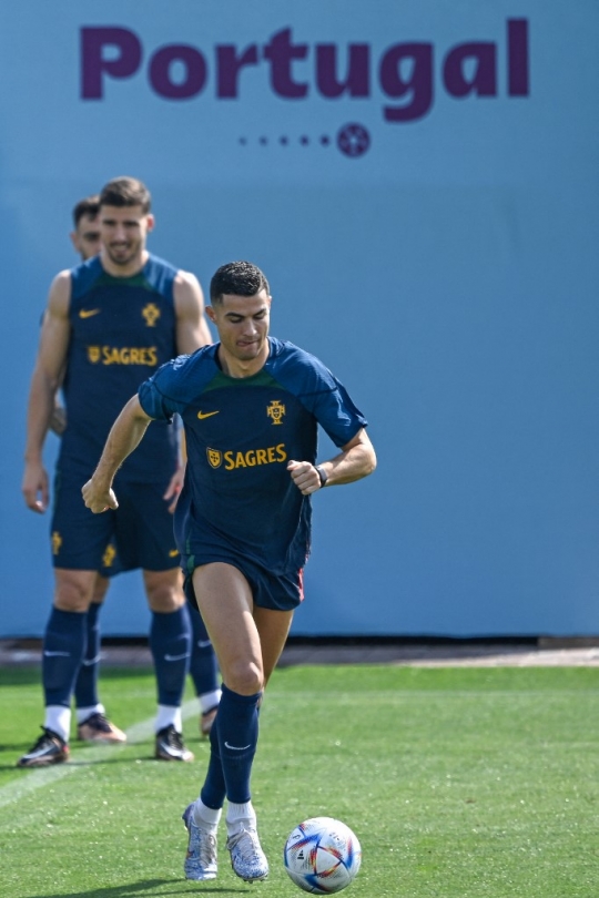 Gaya Cristiano Ronaldo Latihan dengan Timnas Portugal