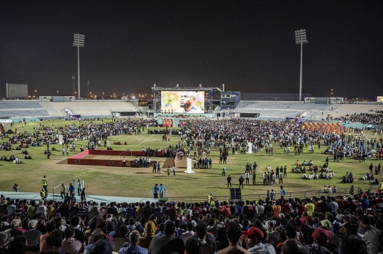 Antusiasme Pekerja Migran di Qatar Nobar Piala Dunia 'Hasil Keringatnya'