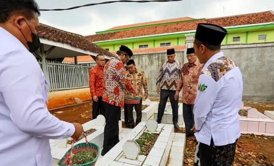 Sederhana & Terbuat dari Kayu, Potret Ponpes Mahfud MD Tempat Menimba Ilmu Dulu