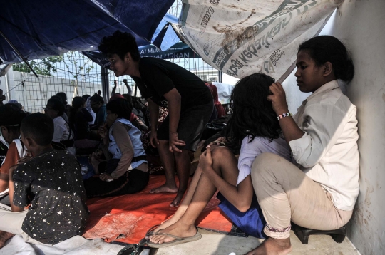 Nestapa Warga Kampung Bayam Seminggu Bertahan di Tenda Pengungsian