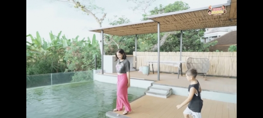 9 Potret Rumah Baru Jessica Iskandar di Bali yang Mewah dan Ada Air Mancurnya