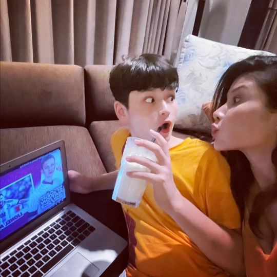 Ganteng! 6 Potret Terbaru Kenzou Anak Tamara Bleszynski, Kini jadi Anak Bujang