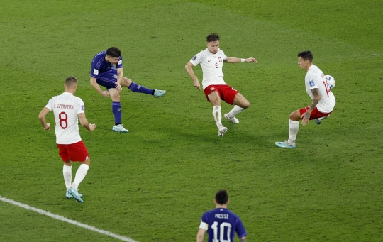 Hajar Polandia, Argentina Juara Grup dan Lolos 16 Besar Piala Dunia