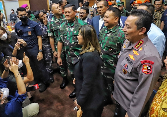 Senyum Laksamana Yudo Margono Jalani Uji Kelayakan dan Kepatutan Calon Panglima TNI