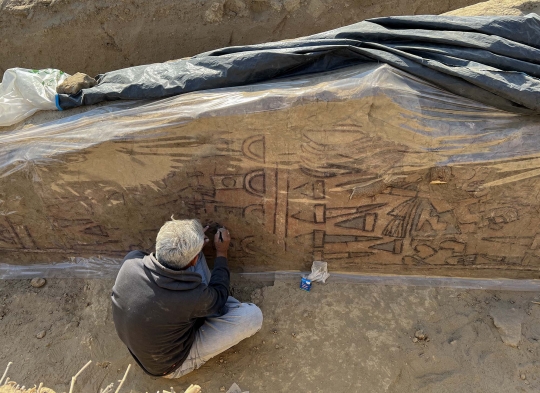 Penemuan Mural Kuno Berusia 1.000 Tahun di Peru