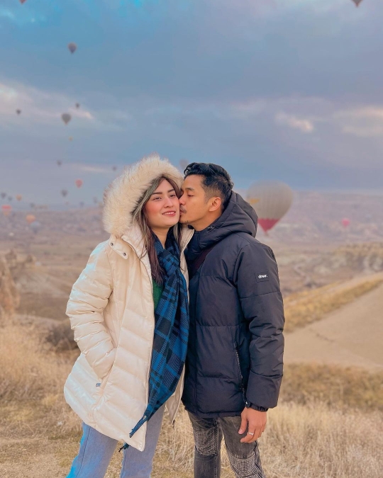 Liburan di Turki, Ini Deretan Momen Keseruan Adly Fayruz dan Keluarga di Cappadocia