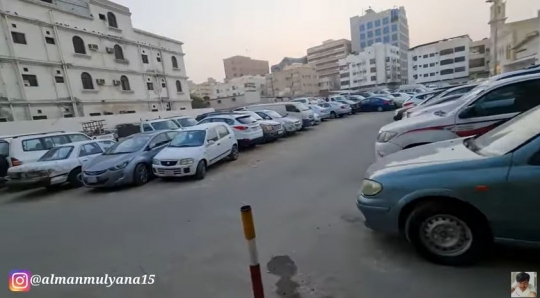 Potret Pemukiman Kumuh & Bau di Jeddah Arab Saudi, Tapi Mobil Warganya Mewah Banget