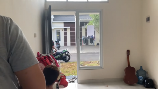 Hasil Kerja Keras, Ini Potret Rumah Baru Komika Ebel Kobra di Lingkungan Komplek