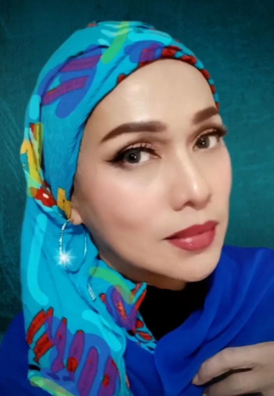 Lama Tak Terdengar Kabar, Begini Penampilan Imaniar Legenda R&B Indonesia Kini