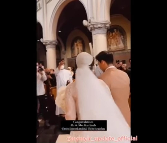 Sah! Ini Potret Pernikahan Chelsea Islan dan Rob Clinton yang Berlangsung Mewah