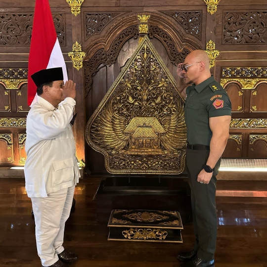 Deddy Corbuzier Resmi Terima Pangkat Letkol Tituler, Disahkan Panglima TNI & Kasad