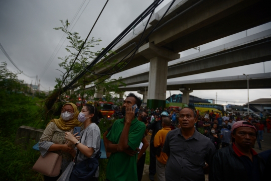 Dealer Motor Cakung Terbakar Hanguskan Puluhan Sepeda Motor Siap Kirim