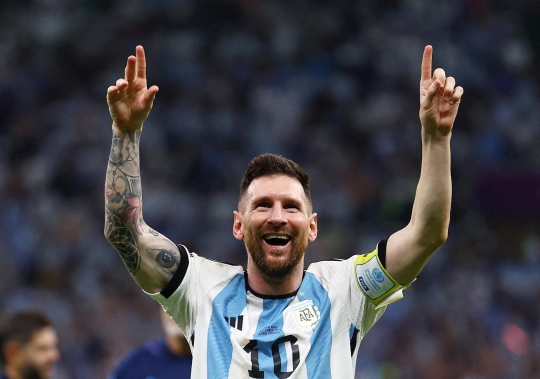 Dramatis! Messi dan Emi Martinez Bawa Argentina ke Semifinal Piala Dunia