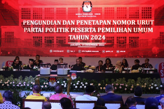 Momen Partai Peserta Pemilu 2024 Ambil Nomor Urut di Kantor KPU