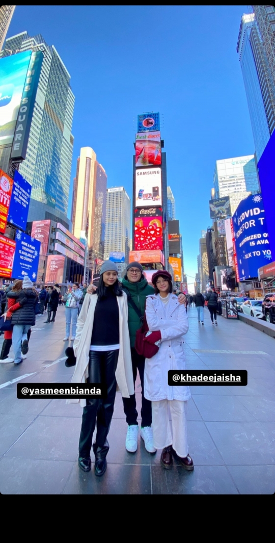 6 Gaya Yasmeen Anak Gitaris Andra Ramadhan di New York, Penampilannya Curi Perhatian