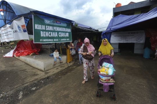 Potret Pengungsi Korban Gempa Cianjur Masih Bergantung pada Donatur