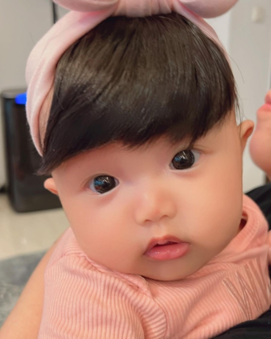 Gemas! Potret Terbaru Baby Alia Anak Zaskia Gotik, Ekspresinya Lucu Bak Boneka