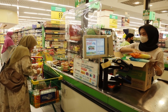 Libur Nataru, Harga Bahan Pokok di Supermarket Relatif Stabil