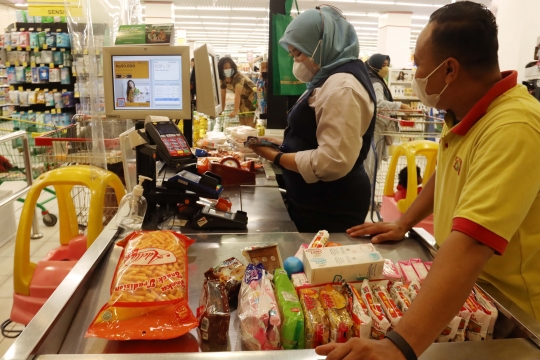Libur Nataru, Harga Bahan Pokok di Supermarket Relatif Stabil