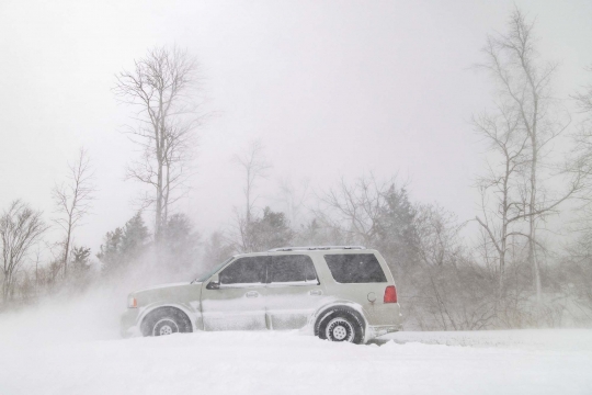 Badai Musim Dingin Terjang Kanada, Suhu Minus 45 Derajat Celsius