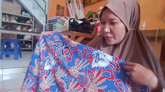 Penampakan Batik Motif Tragedi Kanjuruhan