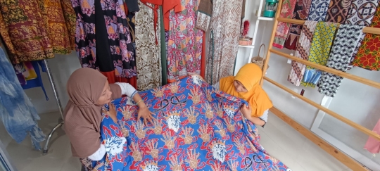 Penampakan Batik Motif Tragedi Kanjuruhan