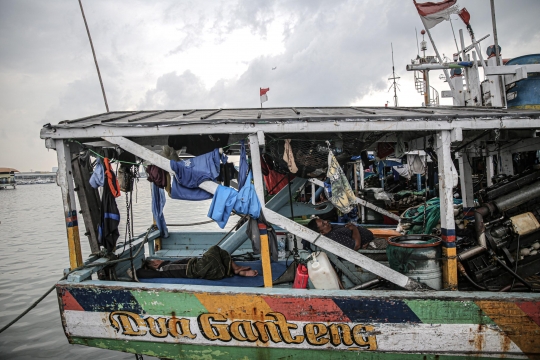 Cuaca Buruk, Nelayan di Muara Angke Libur Melaut