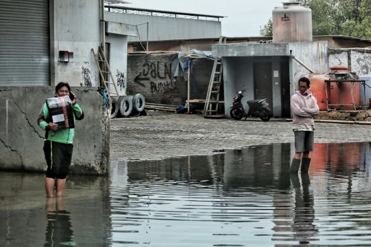 Waspada Banjir Rob di Pesisir Jakarta hingga Akhir Tahun