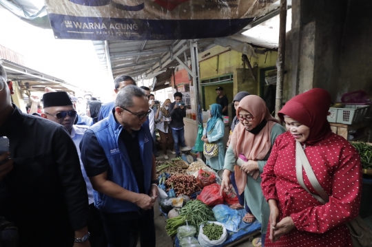 Tinjau Harga Pangan, Mendag Blusukan ke Pasar Natar Lampung
