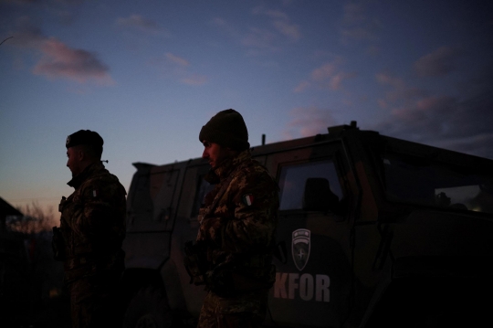 Potret Ketegangan Kosovo dan Serbia, Jalan-Jalan Diblokade dan Militer Disiagakan