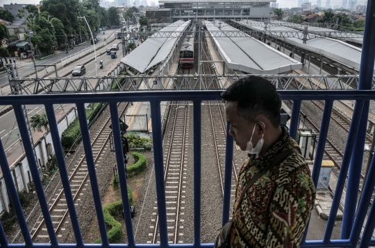 Kemenhub Berencana Subsidi Silang Tarif KRL Jabodetabek