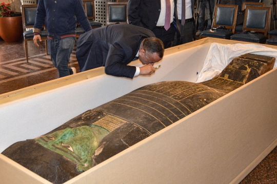 Penampakan Tutup Sarkofagus Berusia 2.700 Tahun yang Dicuri dan Dibawa ke AS