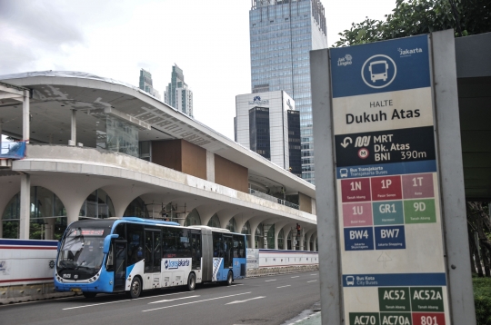 PT Transjakarta Targetkan 54 Halte Baru Siap Beroperasi pada 2023