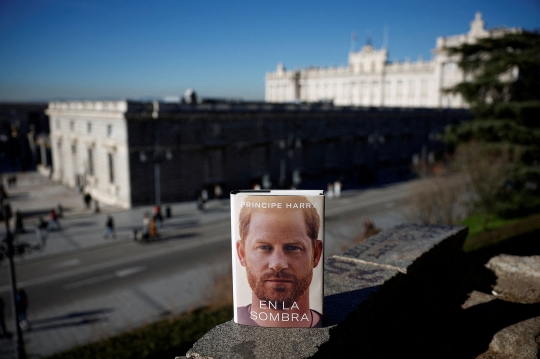 Bocoran Buku Pangeran Harry Bikin Geger, Ngaku Dihajar William hingga Bunuh 25 Orang