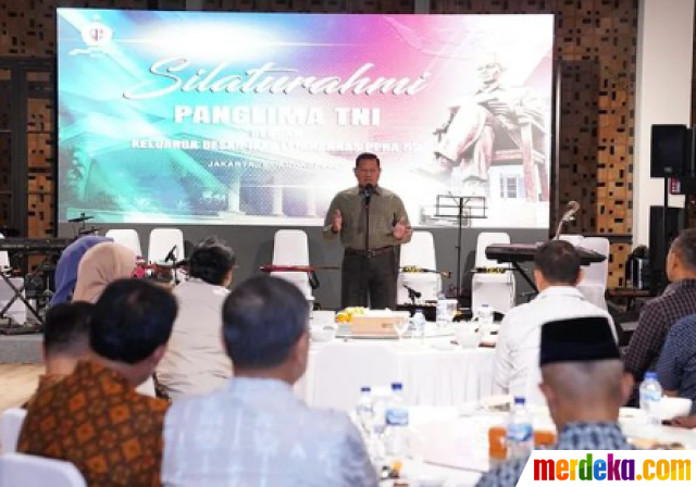 Jumat (06/01/2023) malam menjadi momen pertemuan sekaligus reuni dari sejumlah anggota Ikatan Keluarga Alumni Lemhannas (IKAL) Program Pendidikan Reguler Angkatan (PPRA) 52. Yudo turut hadir di lokasi menyampaikan sambutan dalam kapasitasnya sebagai Ketua Umum Dewan Penasehat. 