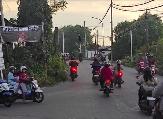 Spanduk Kampanye Hitam Tolak Anies Baswedan Beredar di NTT