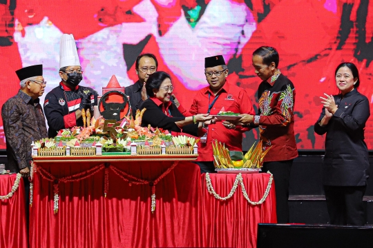 Senyum, Canda dan Sindiran Megawati saat Bicara Capres