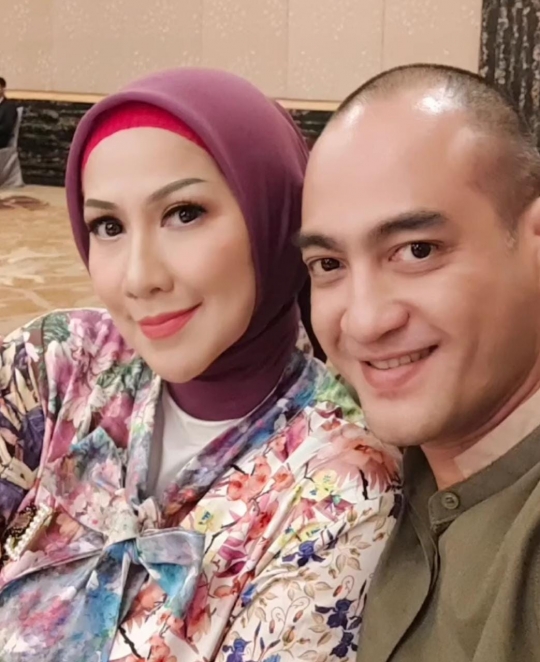 Potret Mesra & Fakta Pernikahan Venna Melinda-Ferry Irawan, KDRT Hingga Soal Nafkah