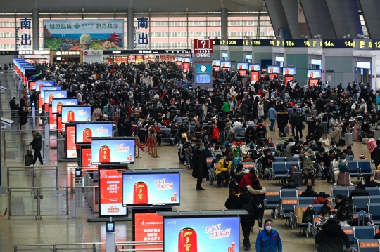 Kepadatan Arus Mudik Imlek di China dalam Bayang-Bayang Covid-19