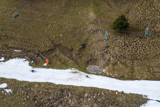 Potret Miris Salju di Resor Ski Swiss Menghilang Akibat Perubahan Iklim